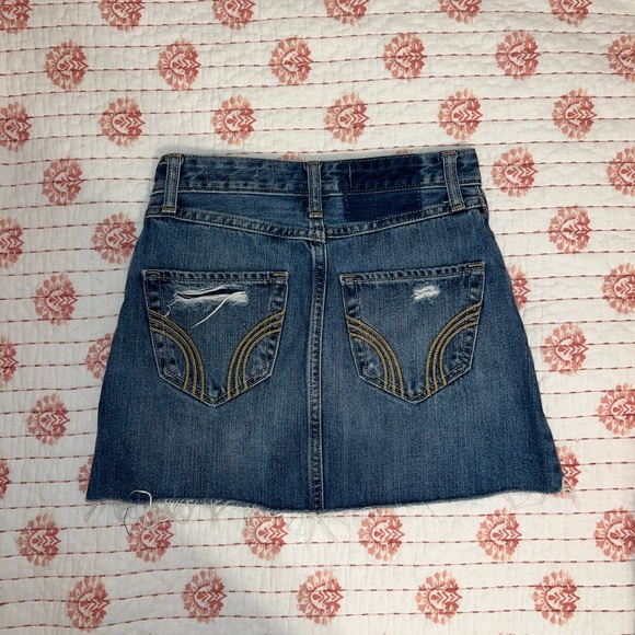 Hollister Jean Denim Mini Skirt! - Picture 3 of 3
